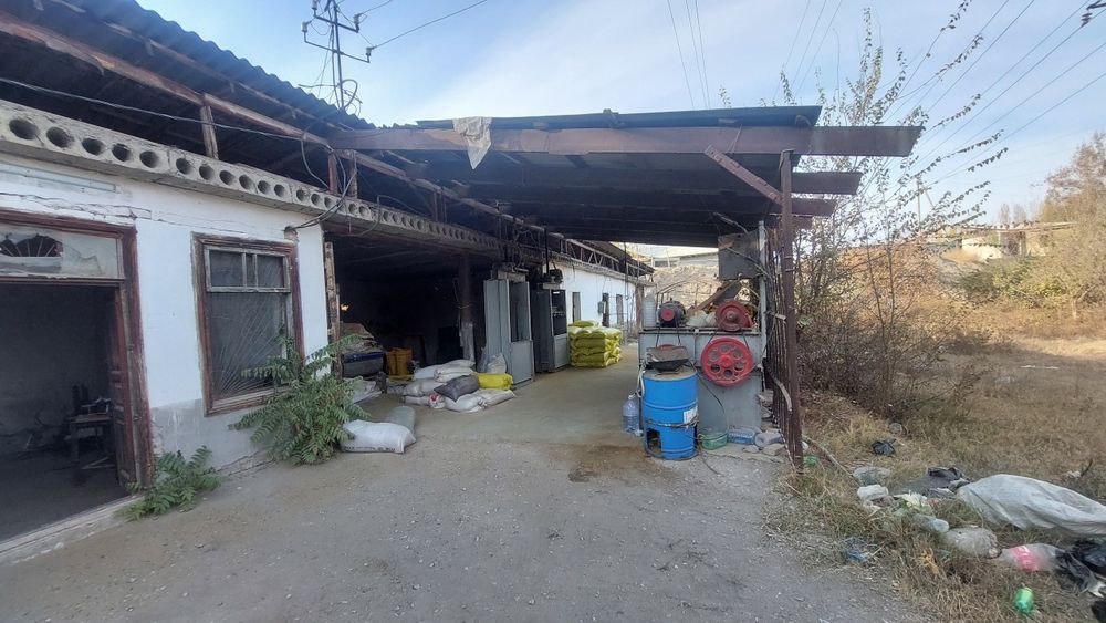 Andijon tumanida noturar bino sotiladi


2. Ferma qilish uchun qulay n