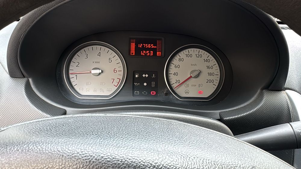 Dacia Logan 2011 1.2 16v