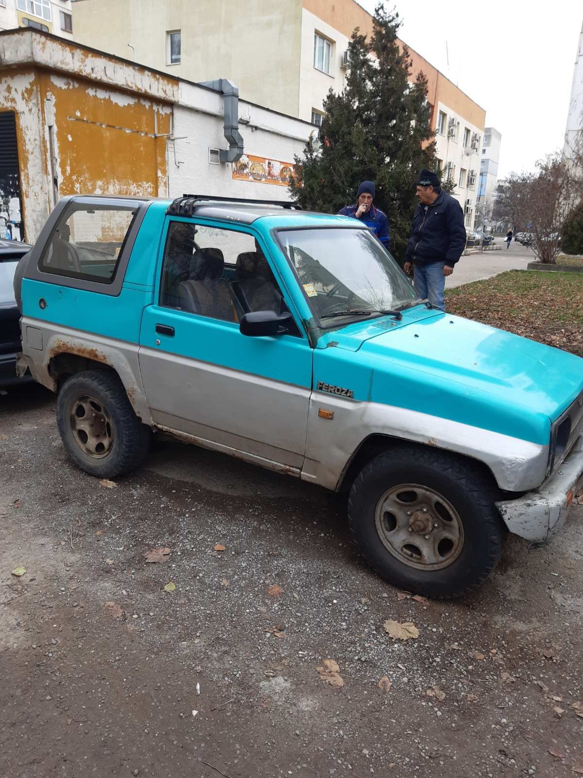 Продавам Daihatsu Feroza