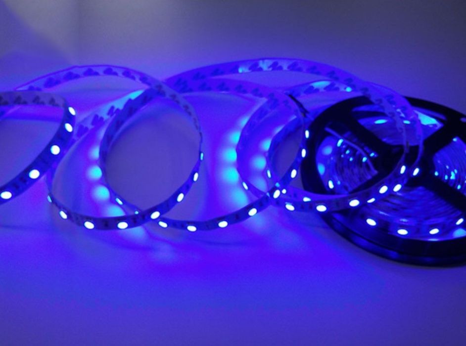 Banda Cu Led Rosie,Albastra,Verde,Alba ,Galbena