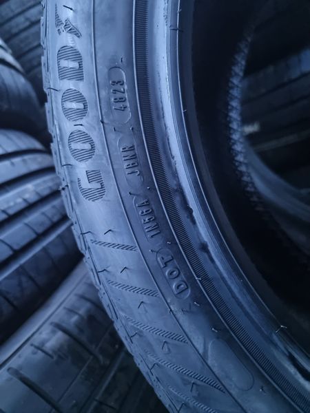 215/50/17 GOODYEAR 4бр