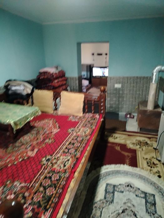 Продается дома с участком