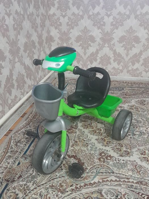 Велосипед сатылады
Келисимли
Состояние жаксы 
Тормозла