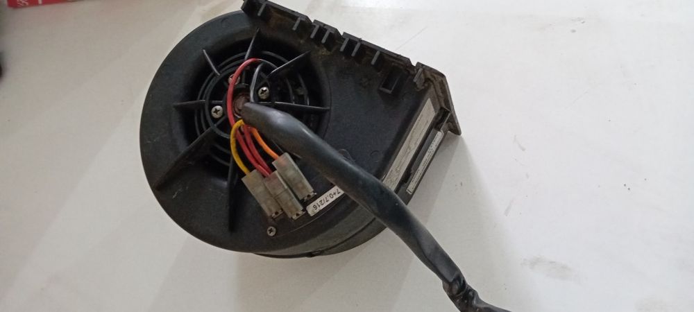 Motoras 12V monoaxial clima pasageri microbuz