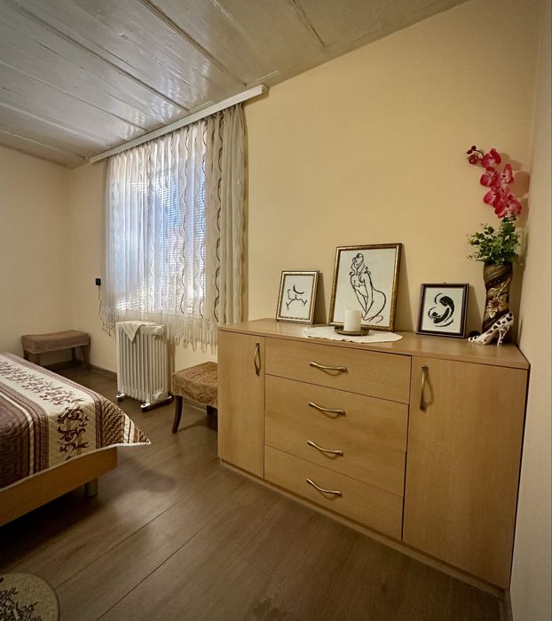 Дава се под наем Къща в с. Леденик, Област Велико Търново - 80 кв.м за 35.7 € - Снимка #8