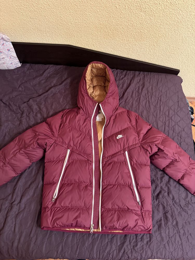 Яке Nike Storm-Fit