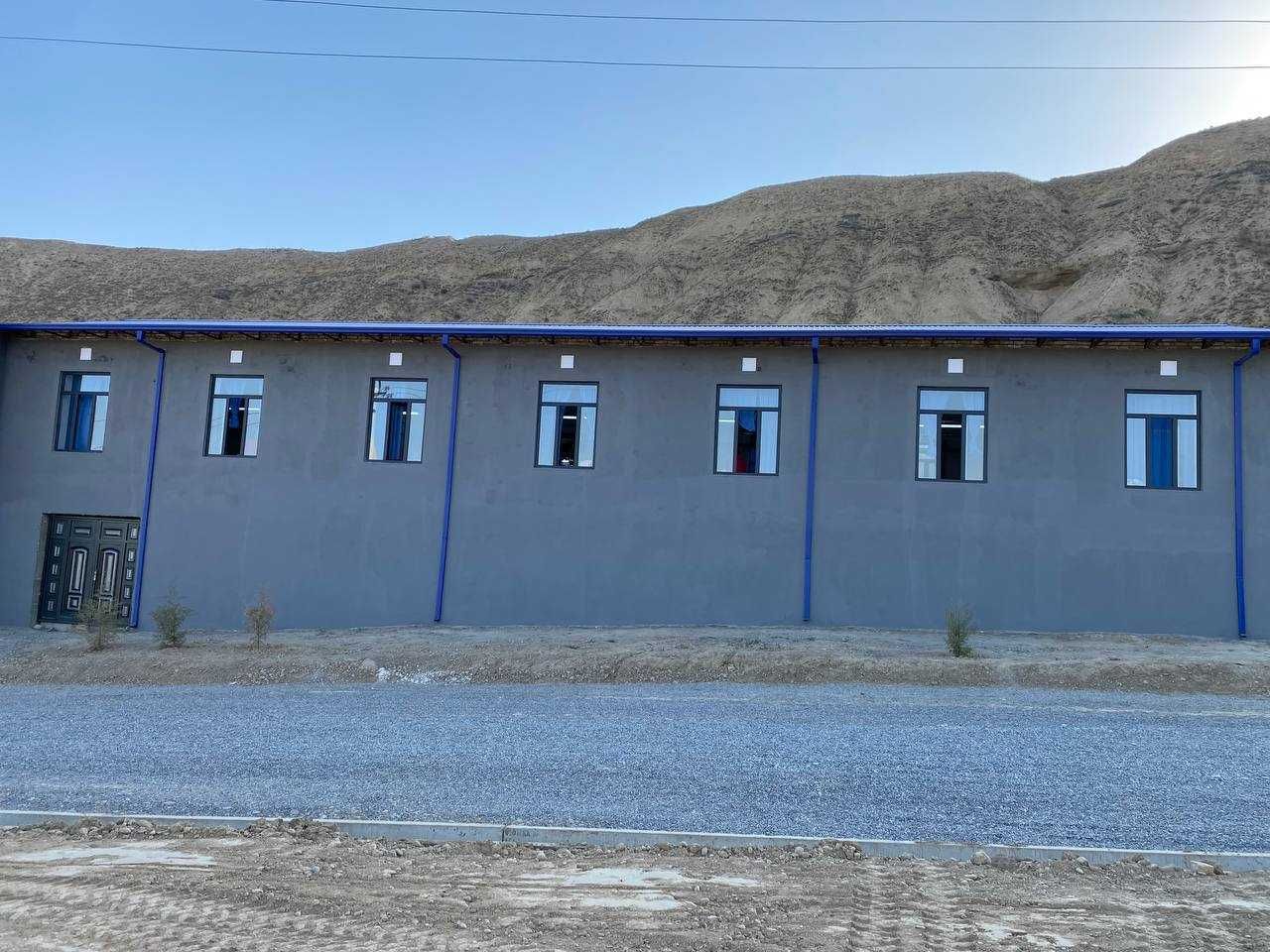 Наманганда 1200м² тайёр тикувчилик цехи сотилади (саноат зонасида)