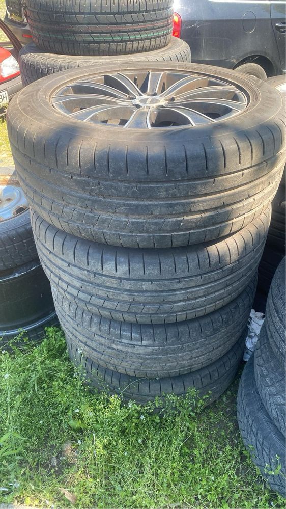 Гуми с джанти MOMO Mercedes 255/55/18