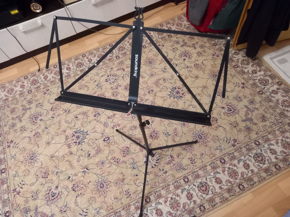 Пюпитр складной. компактный.