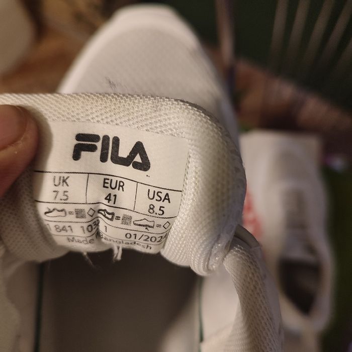 Adidași Fila ,ca Nike ,Puma,  mărimea 41.