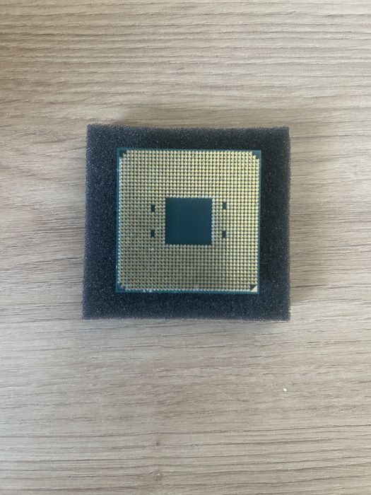 Procesor Amd Ryzen 3 3100 stare buna