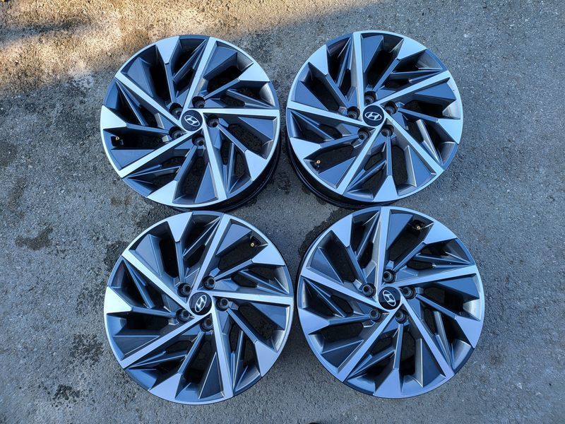 18цола Hyundai Хюндай 5x114.3 Оригинални