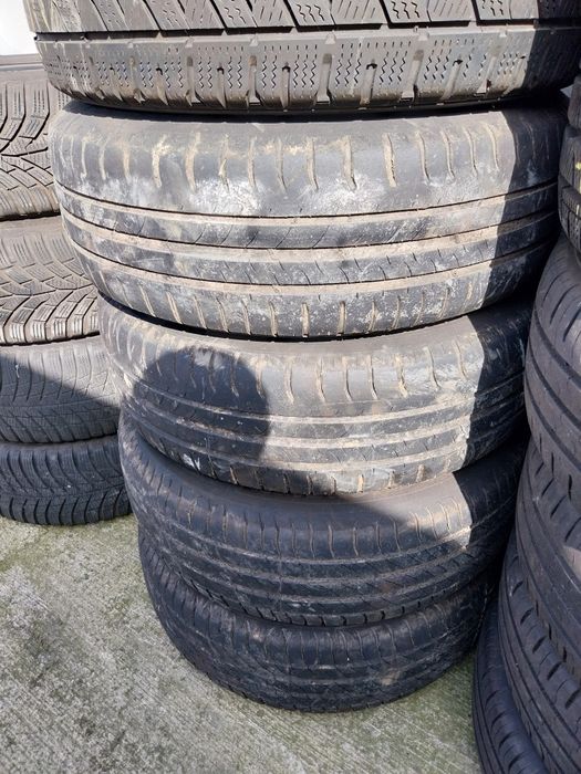 Anvelope diferite dimensiuni