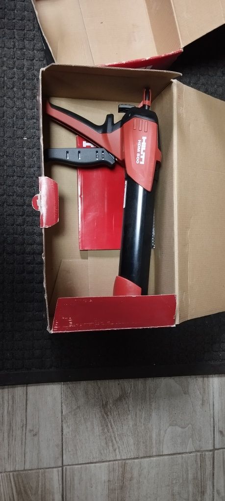 Pistol aplicator manual pentru ancora chimica HILTI  HDM 500