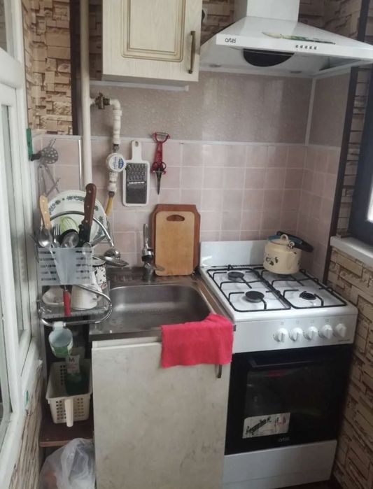 Сдается 1 ком Окружении Кадышева, рядом с Кинотеатром Лисунова