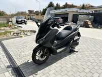 Продавам Honda Forza 2024 в неразличимо от ново състояние