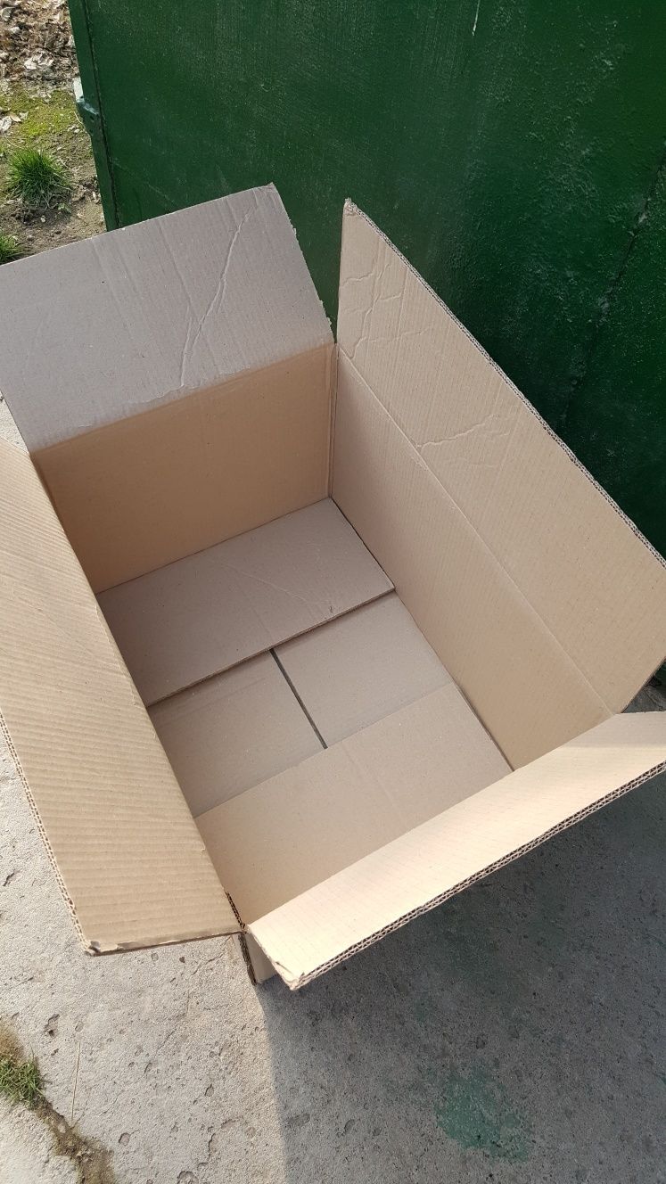Коробки картонные для переезда...