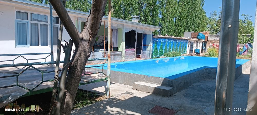 Продаю Бустонлик. Дача 6 соток 4 комнаты. С мебелью и техникой.