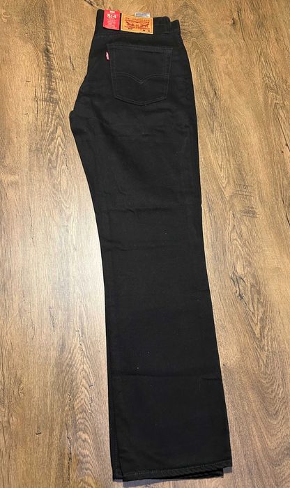Чисто нови, оригинални дънки Levis 514