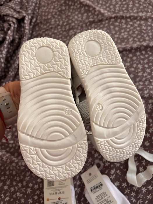 Сандали 23 номер