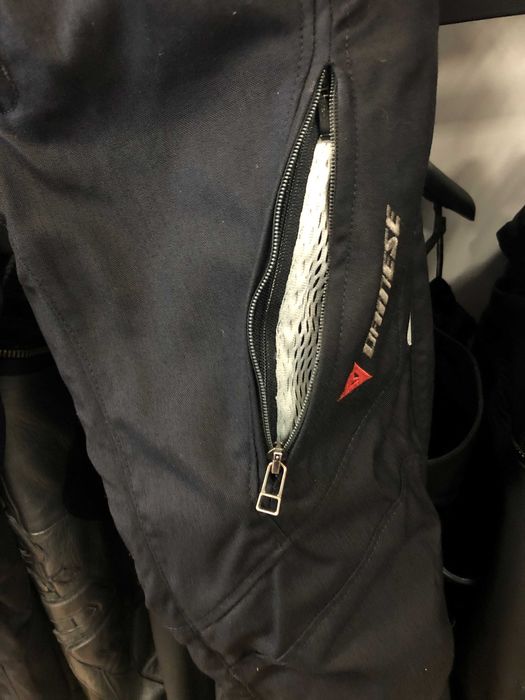 Дамски Текстилен мото екип DAINESE D-DRY, 46-L,протектори и подплатии