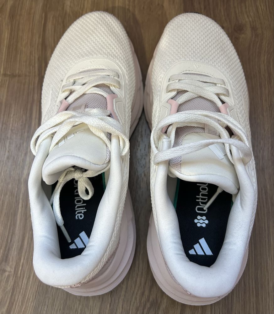 Маратонки Adidas