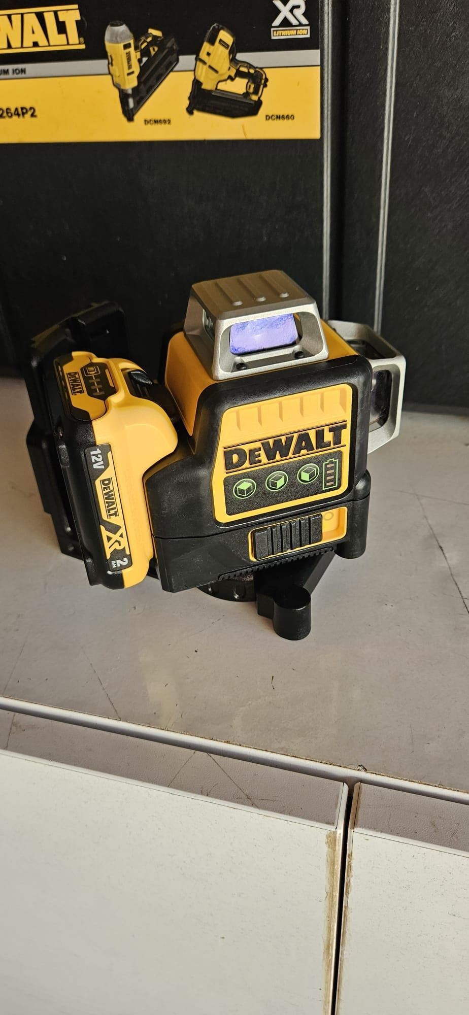 Laser Dewalt DCE 089G 3×360° verde