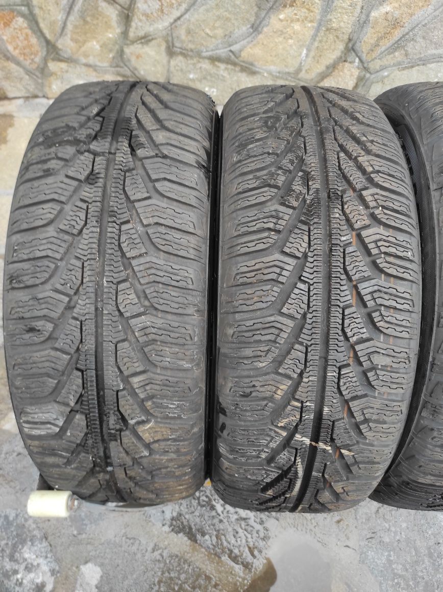 215/55/17 Uniroyal