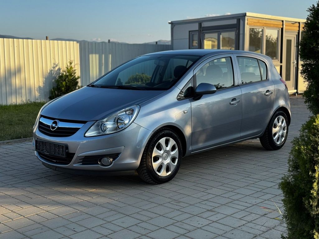 Opel Corsa 1.4 benzina