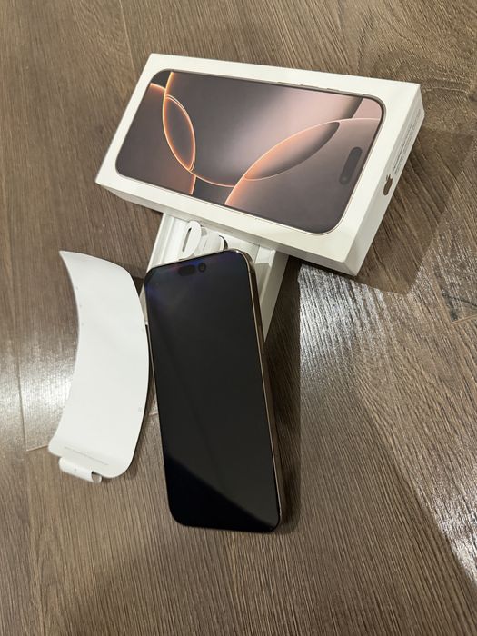 Iphone 16 Pro Max Gold 256GB в Гаранция