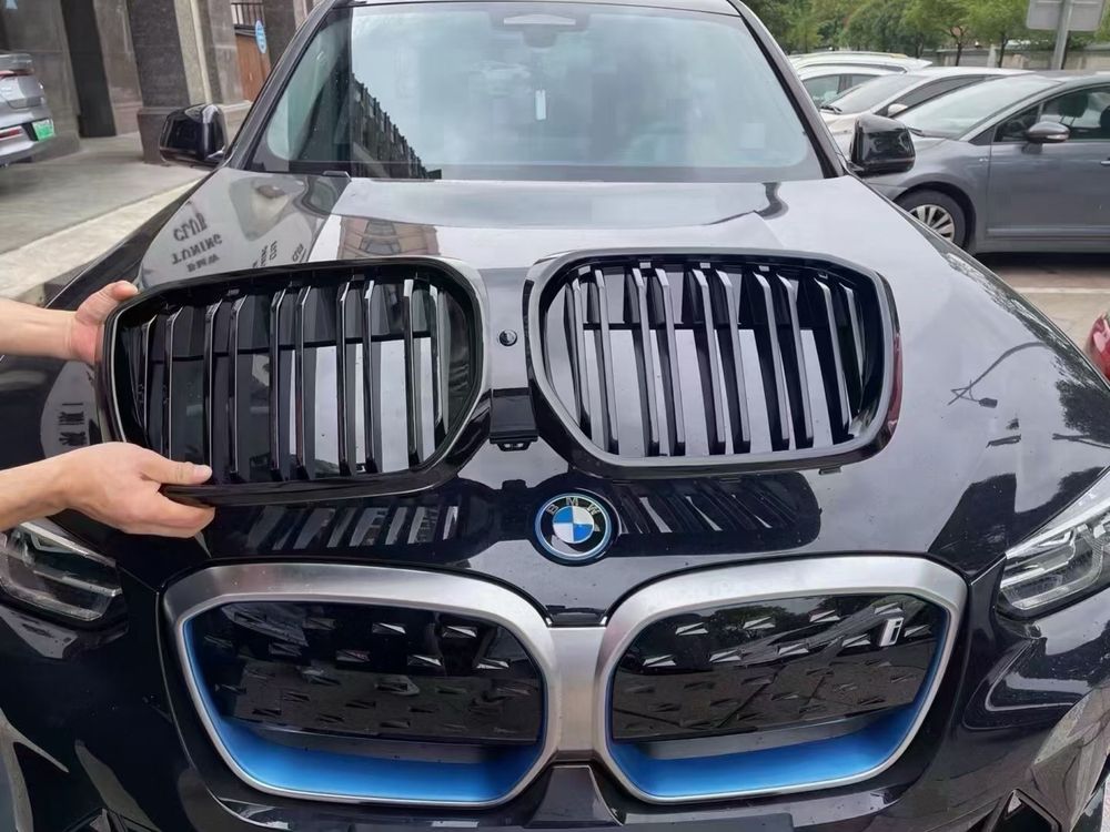 Bmw ix3 va i3 uchun reshotka oblisofka