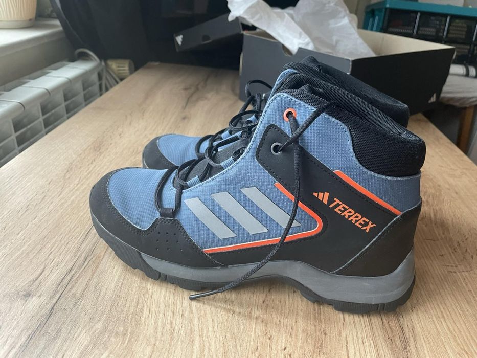 Детски туристически обувки Adidas Terrex