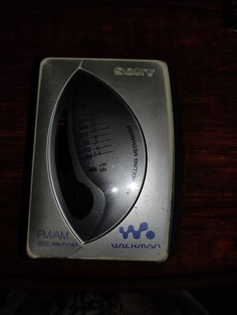 Sony Walkman кассетник плеер