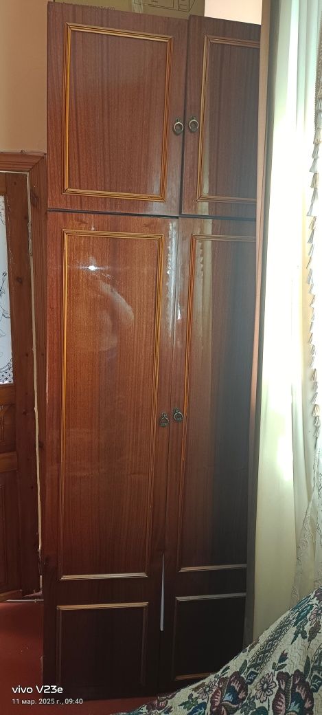 Продам б/у шкаф для вещей