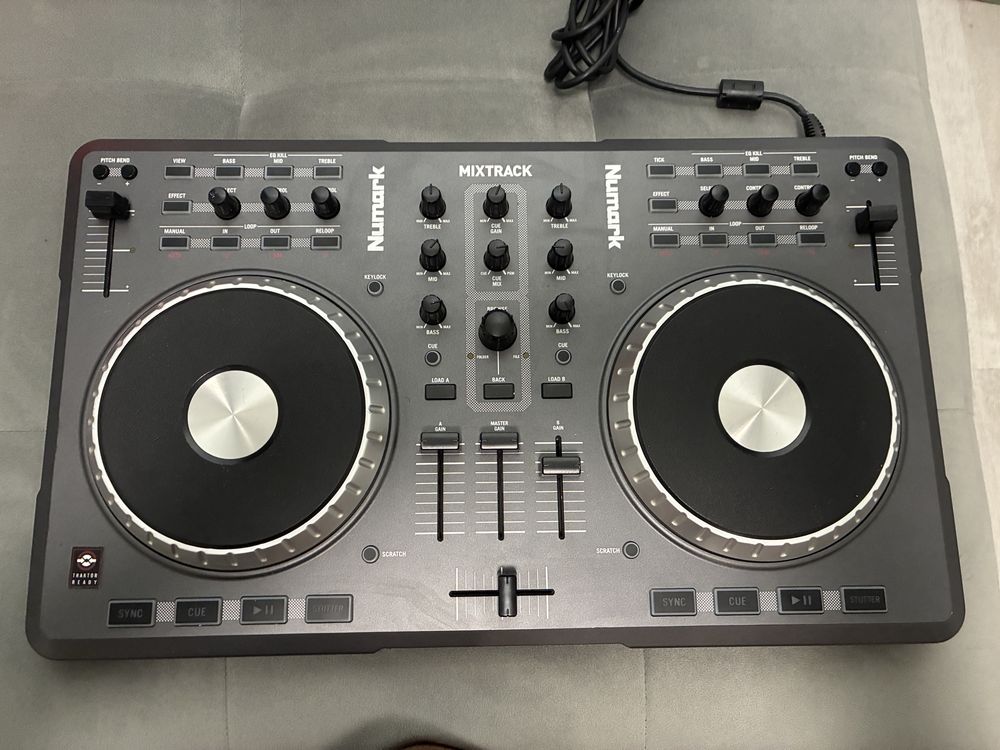 Numark Mixtrack Dj Controller USB