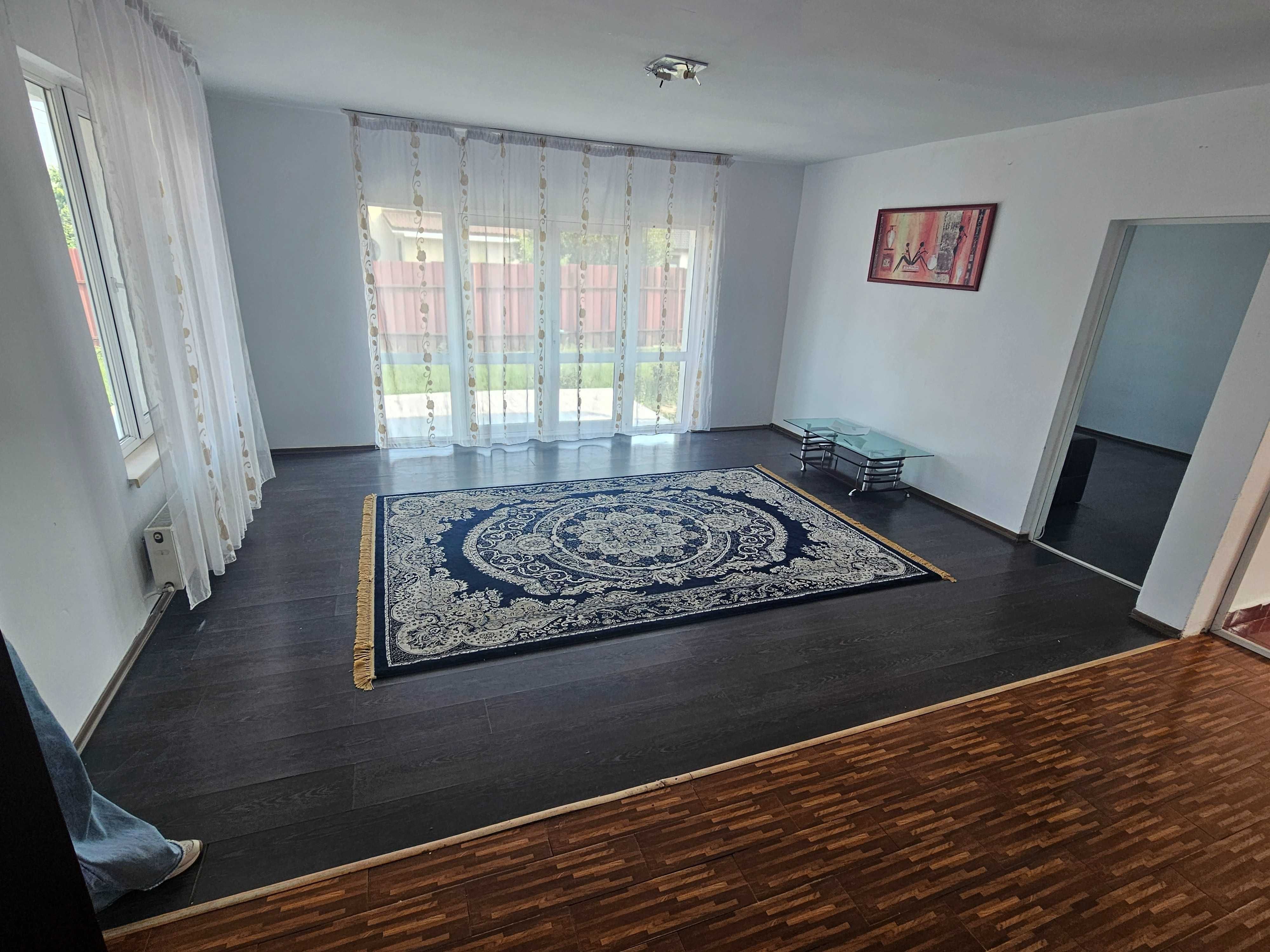Casa individuala de vânzăre 4 camere Dumbrava Rosie / Piatra Neamt