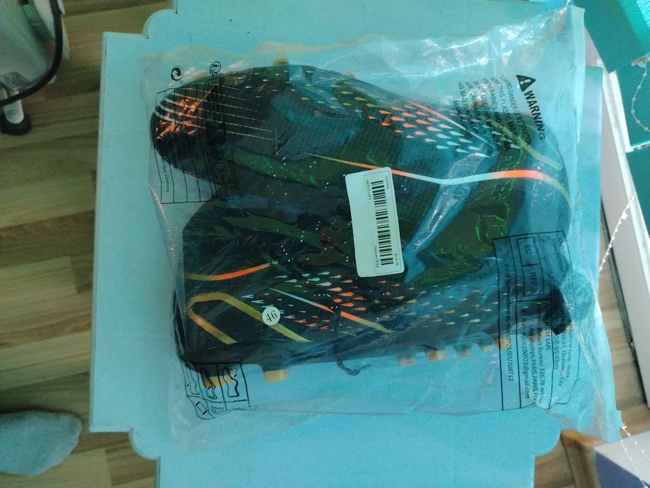 Футболни бутонки 46 номер