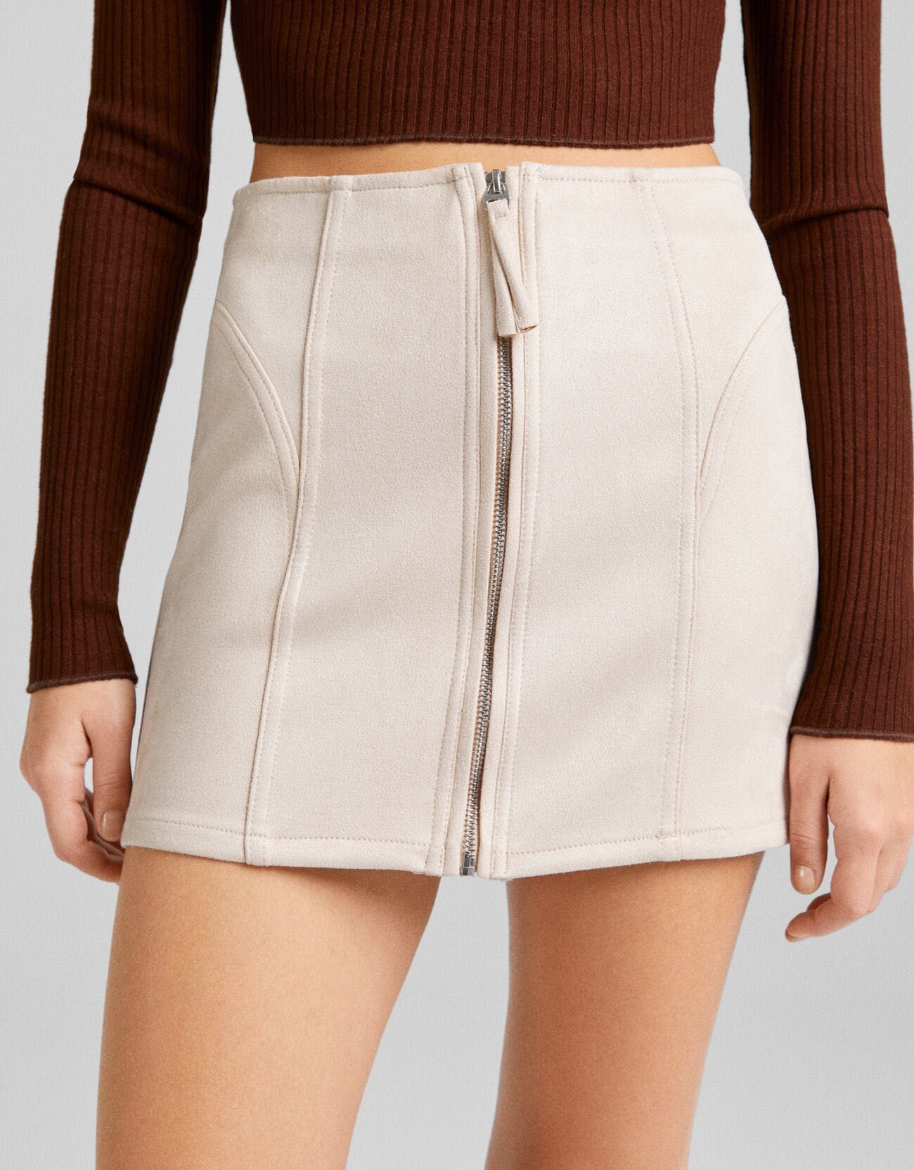 Пола от велур Bershka