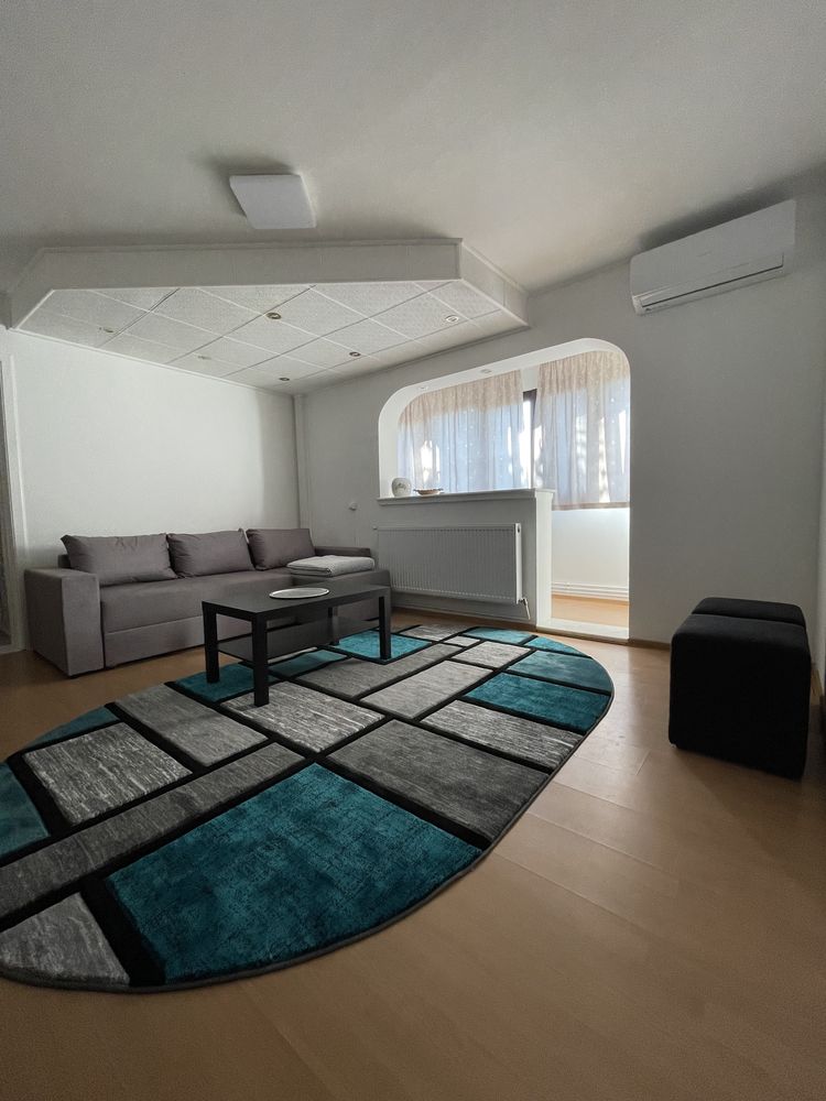 Inchiriez apartament 2 camere Arad, cartier Aurel Vlaicu