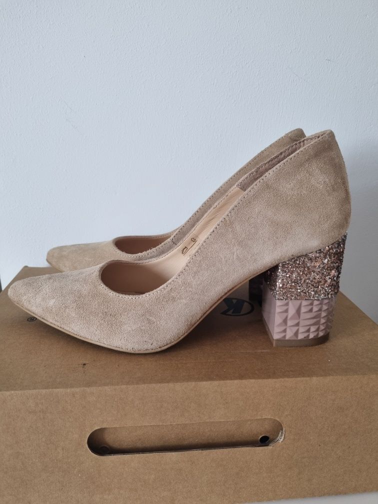 Pantofi toc nude marime 38