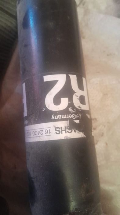 Продам запчасти на Мерседес