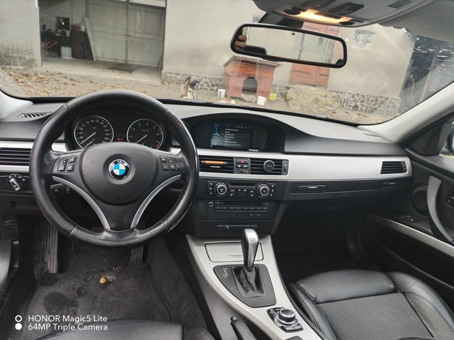 BMW Seria 3, E90 / variante SUV automat