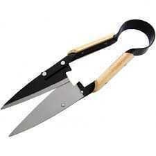 Foarfeca manuala de tuns oi sau capre cu maner de lemn,34 cm,nouă