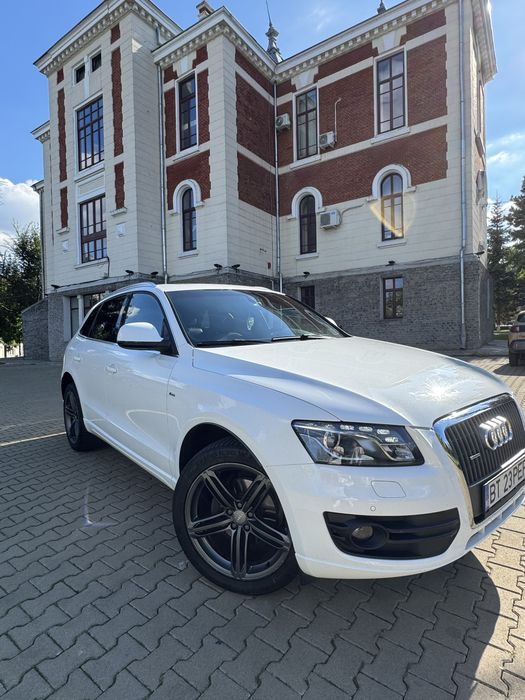 Audi Q5 - 2.0TDI- 170CP-Quattro-2011-3X S-Line