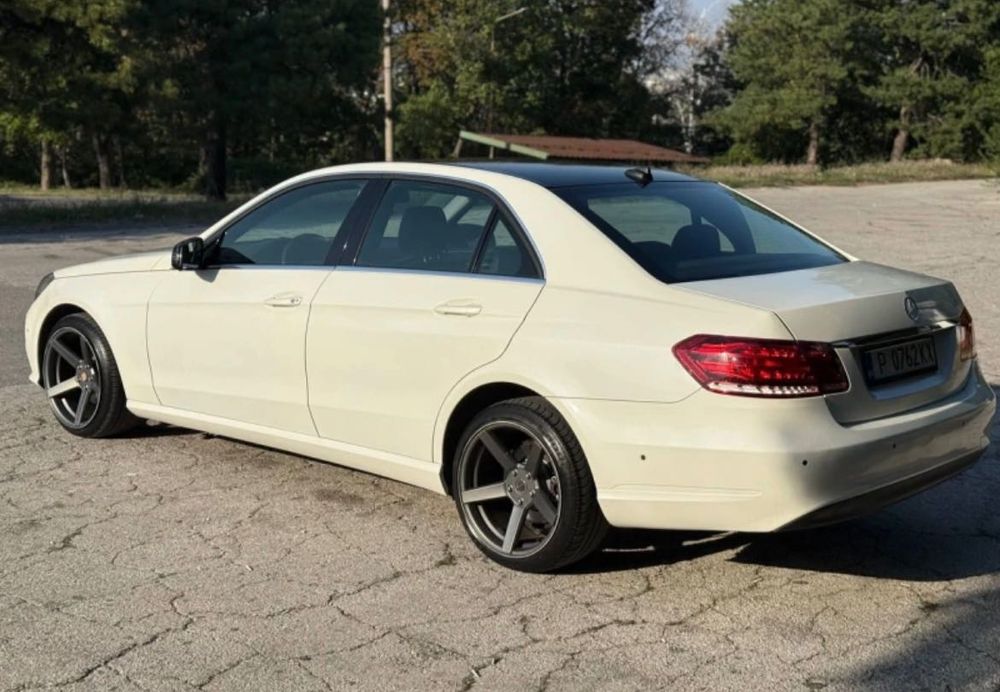 Mercedes-Benz E 200 E200 136кс