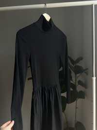 Vand rochie neagra din Zara