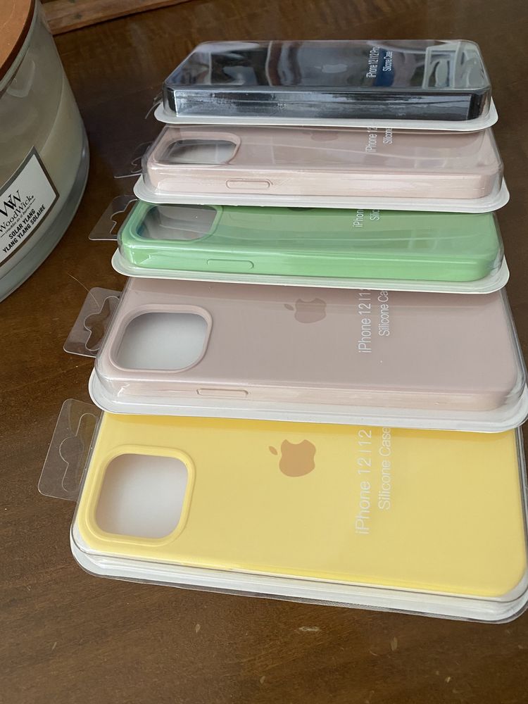 Калъф за iPhone 12 и 12 Pro silicone cases с лого