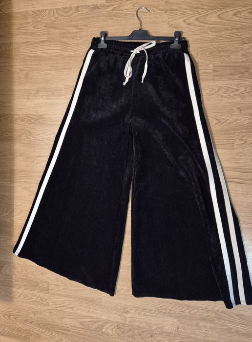 Pantaloni catifea raiata de dama