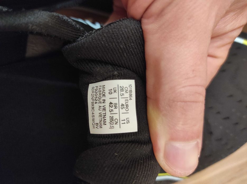 Мъжки маратонки за бягане Asics gel cumulus 26 GORETEX номер 45