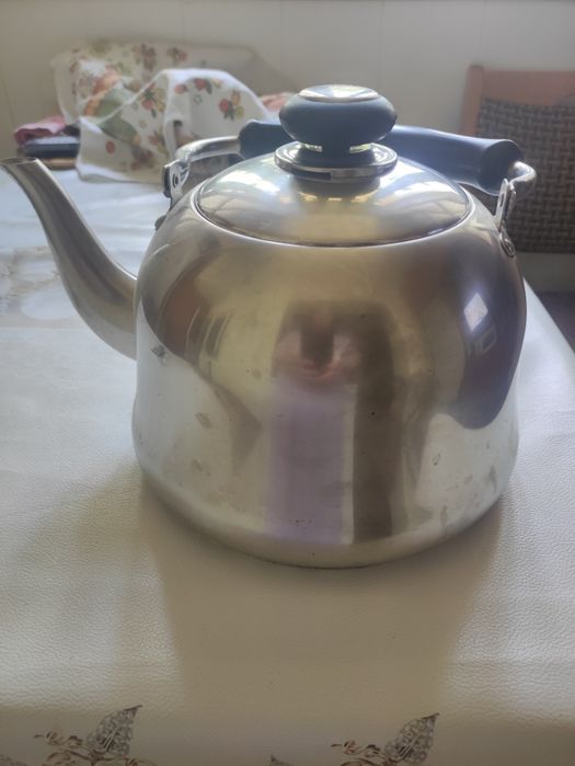 Чайник нержавейка 3 литров.